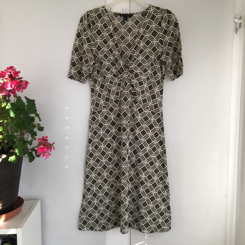 Banana Republic Silk/Cotton Blend Dress. Small